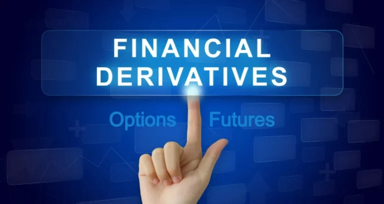 What type of derivatives transactions (swaps and options) are permitted under Pakistani law?